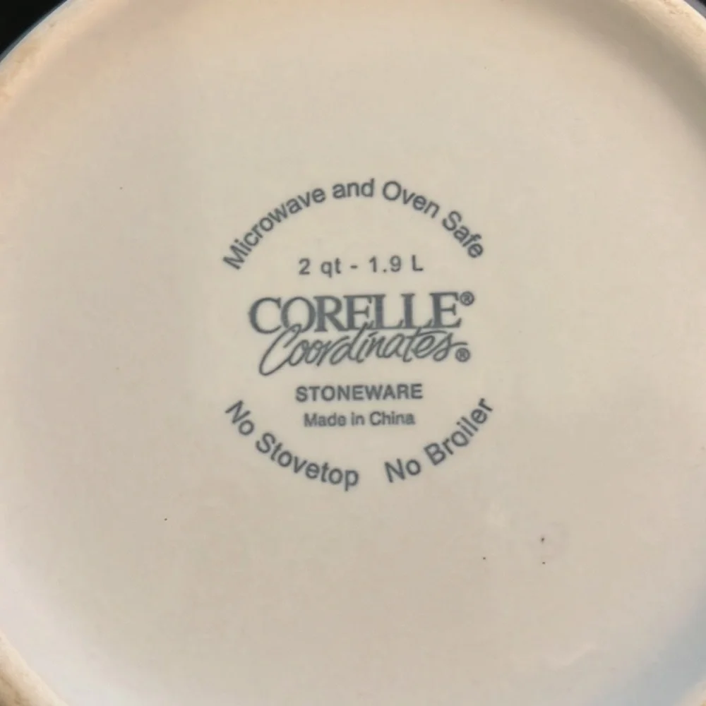 8.75" Mixing Bowl Callaway (Corelle) - Excellent Condition - Picture 7 of 7